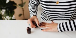 Czy lakier hybrydowy jest bezpieczny dla kobiet w ciąży i dzieci?