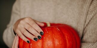 Pilnik papierowy, metalowy czy szklany - który najlepszy do paznokci naturalnych?