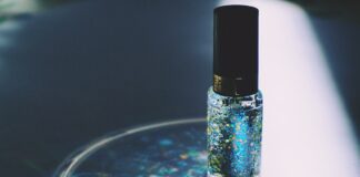 6. Matowe lakiery do paznokci - jakie są ich zalety i wady?