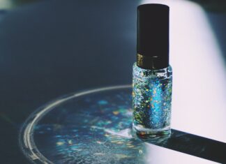 6. Matowe lakiery do paznokci - jakie są ich zalety i wady?