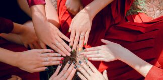 4. Które pilniki do paznokci są najlepsze do użytku profesjonalnego?