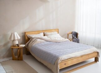 Czy dziecko powinno mieć poduszkę w wózku?